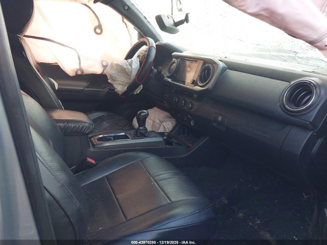 Toyota Tacoma Sr5 V6 2017 3TMAZ5CN7HM034010 Image 5