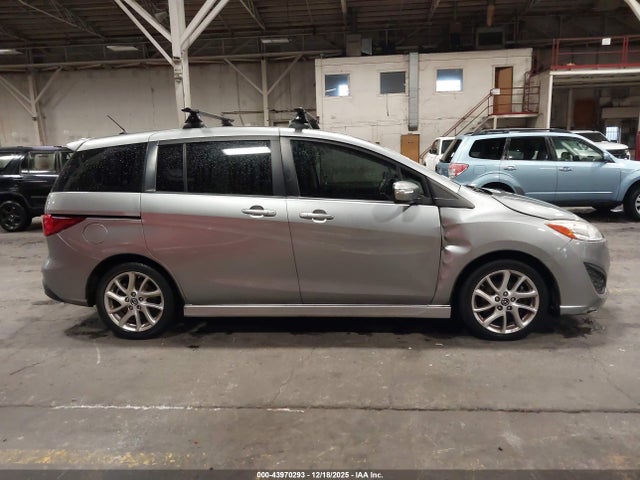 Mazda Mazda5 Touring 2014 JM1CW2CL5E0177440 Image 13