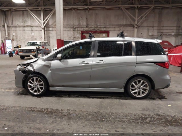 Mazda Mazda5 Touring 2014 JM1CW2CL5E0177440 Image 14