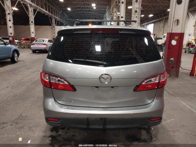 Mazda Mazda5 Touring 2014 JM1CW2CL5E0177440 Image 16