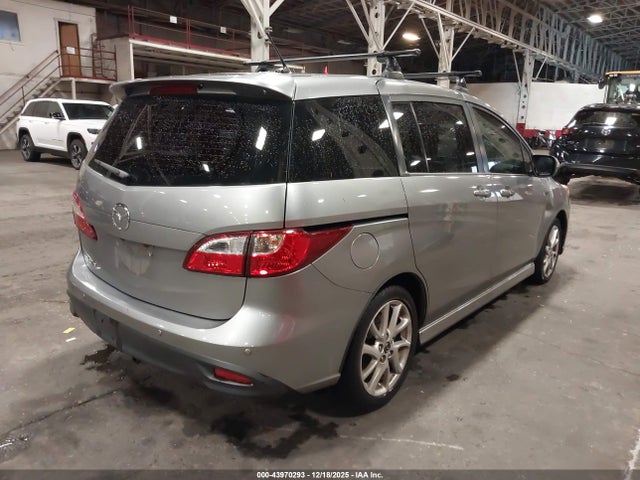 Mazda Mazda5 Touring 2014 JM1CW2CL5E0177440 Image 4