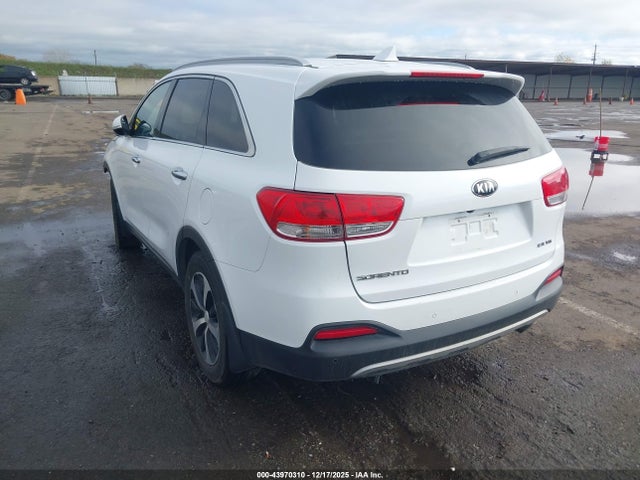2017 KIA SORENTO 5XYPHDA51HG306459 Photo 2