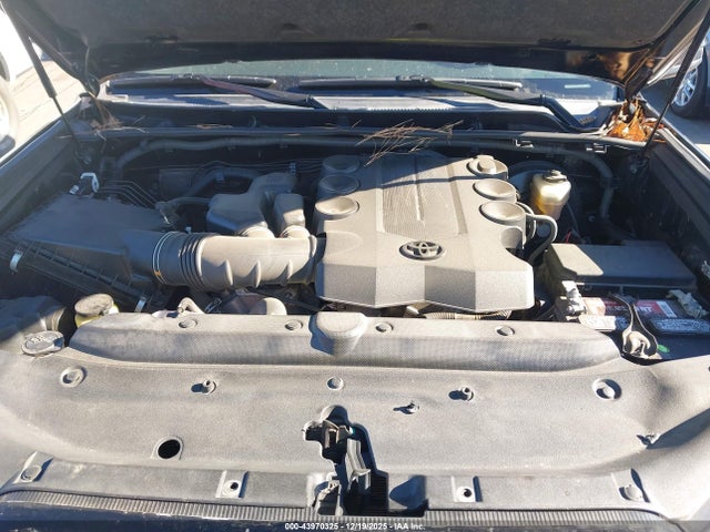 2019 TOYOTA 4RUNNER JTEZU5JRXK5203808 Photo 9
