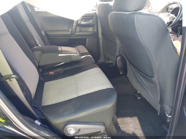2019 TOYOTA 4RUNNER JTEZU5JRXK5203808 Photo 7