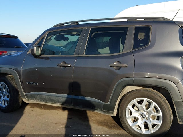 ZACCJABB3HPG52311 Jeep Renegade Latitude Fwd