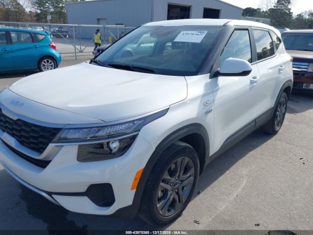 2023 KIA SELTOS KNDEPCAA2P7385329 Photo 5