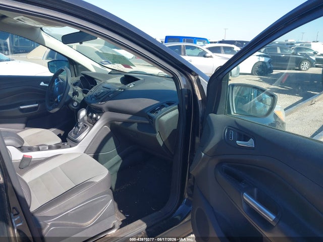Продажа на аукционе авто 2014 Ford Escape Se, vin: 1FMCU0GX0EUA69657, номер лота: 43970377