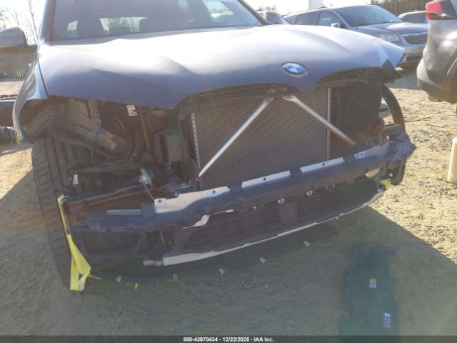 2019 BMW X3 5UXTS3C57K0Z07233 Photo 5