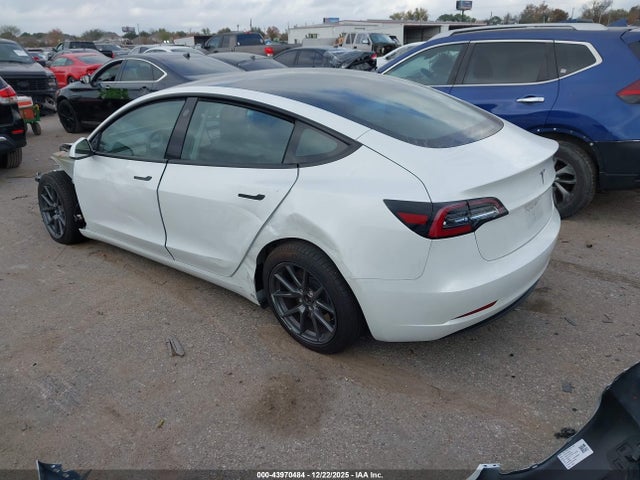 2023 TESLA MODEL 3 5YJ3E1EA3PF577591 Photo 2