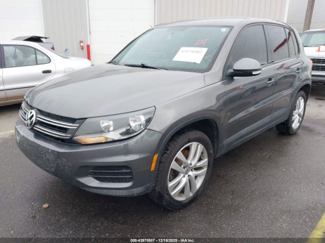 2012 VOLKSWAGEN TIGUAN WVGAV7AX5CW002205 Photo 1