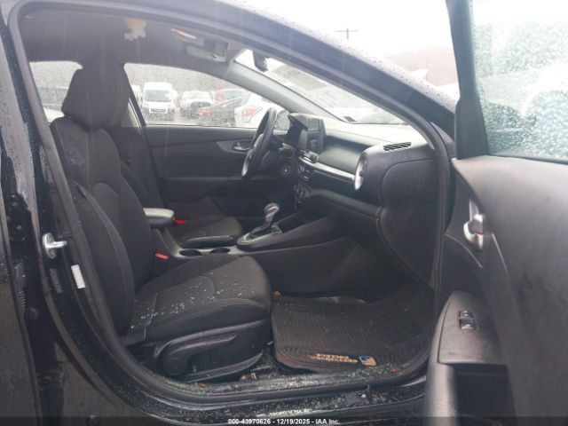 2021 KIA FORTE 3KPF24AD1ME384879 Photo 4