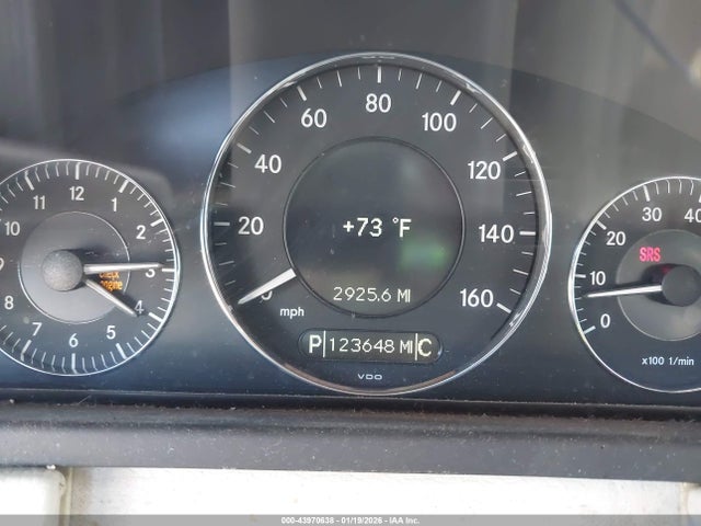 2009 MERCEDES-BENZ CLK 550 WDBTK72F69T104262 Photo 6