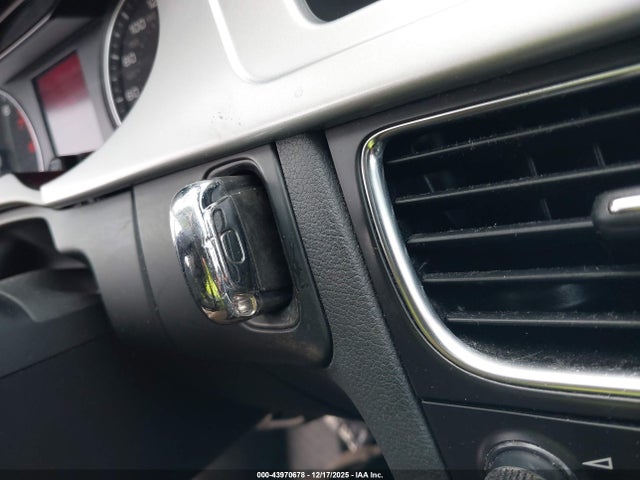 2012 AUDI A4 WAUSFAFL4CA020553 Photo 10