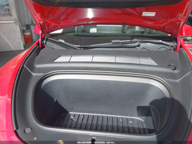 2022 TESLA MODEL Y 7SAYGDEE9NF439686 Photo 9