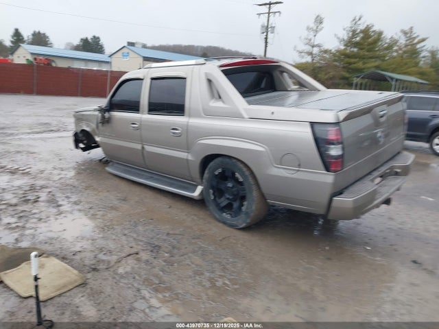 2003 CADILLAC ESCALADE EXT 3GYEK63NX3G149696 Photo 2