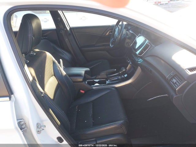 1HGCR2F5XGA123490 Honda Accord Sport