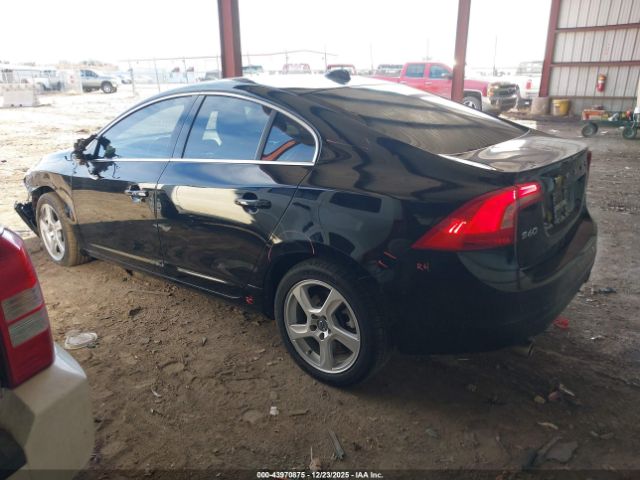2013 VOLVO S60 YV1612FH0D2201174 Photo 2
