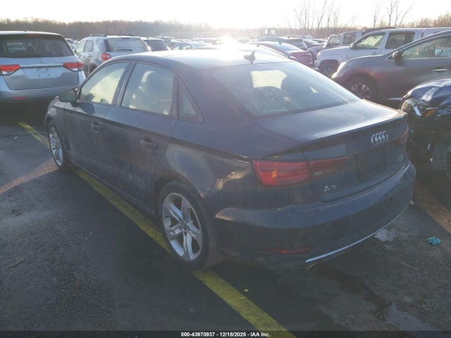 2017 AUDI A3 WAUB8GFF5H1049039 Photo 2