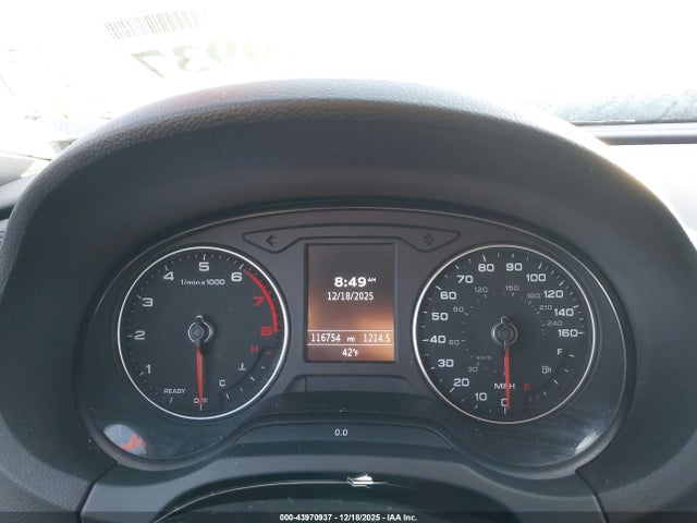 2017 AUDI A3 WAUB8GFF5H1049039 Photo 6