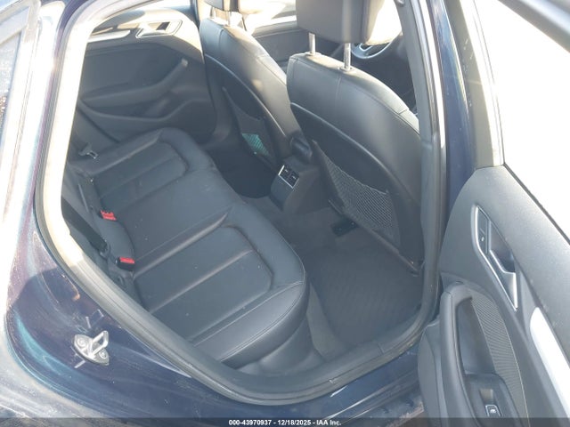 2017 AUDI A3 WAUB8GFF5H1049039 Photo 7