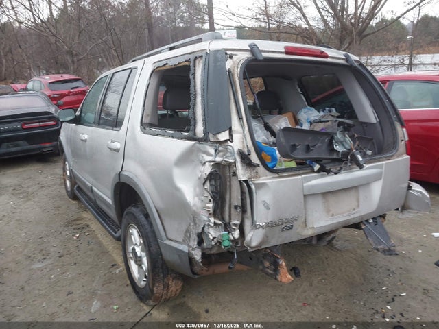 2002 FORD EXPLORER 1FMZU63E92UC49295 Photo 2