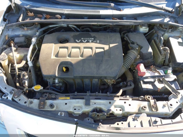 43970979 :رقم المزاد ، 2T1BU4EE9AC281375 vin ، 2010 Toyota Corolla Le مزاد بيع