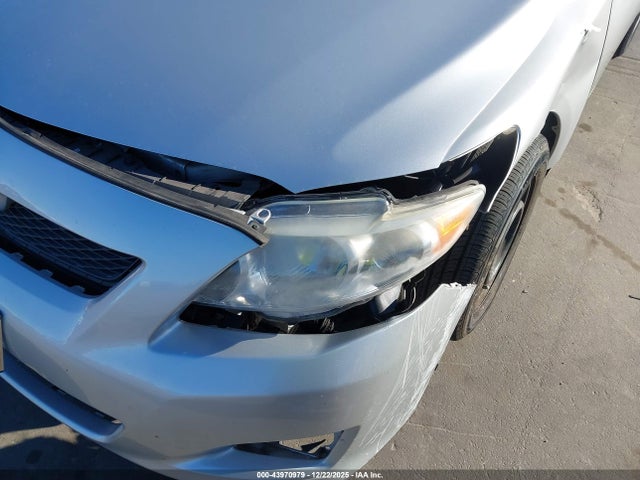 43970979 :رقم المزاد ، 2T1BU4EE9AC281375 vin ، 2010 Toyota Corolla Le مزاد بيع