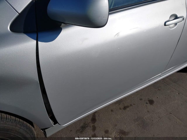 43970979 :رقم المزاد ، 2T1BU4EE9AC281375 vin ، 2010 Toyota Corolla Le مزاد بيع