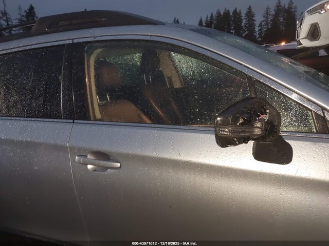 Subaru Outback 2.5i Limited 2018 4S4BSANC2J3223034 Image 13