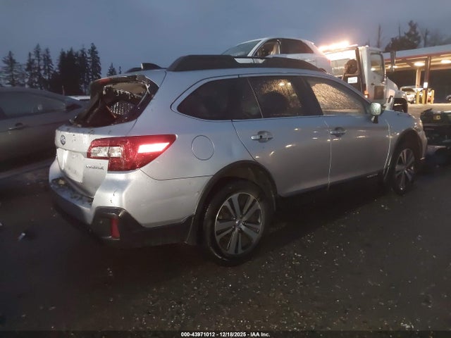 Subaru Outback 2.5i Limited 2018 4S4BSANC2J3223034 Image 4