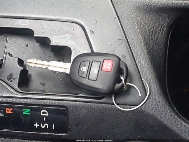 2018 TOYOTA RAV4 JTMZFREV4JD112485 Photo 10