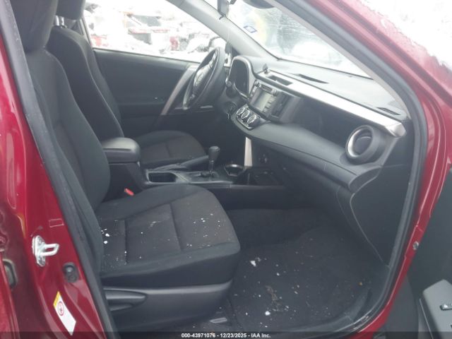 2018 TOYOTA RAV4 JTMZFREV4JD112485 Photo 4