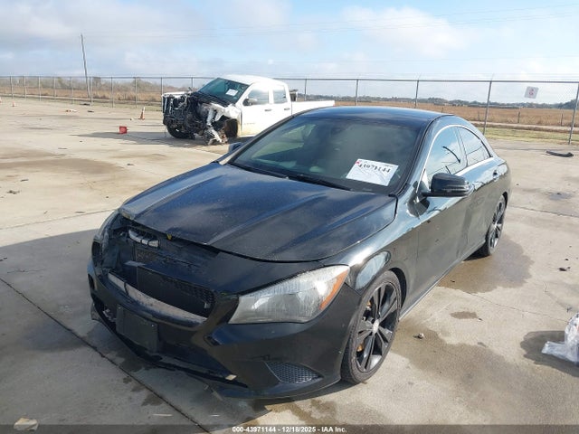 2015 Mercedes-benz Cla 250 მანქანა იყიდება აუქციონზე, vin: WDDSJ4EB3FN281851, აუქციონის ნომერი: 43971144