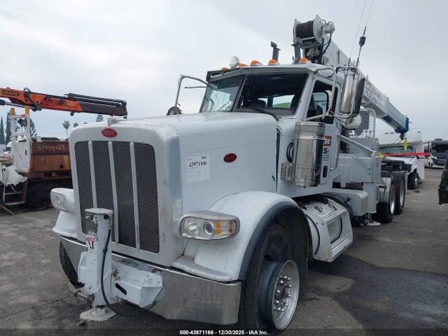 1XPXD40XXJD474568 Peterbilt 389