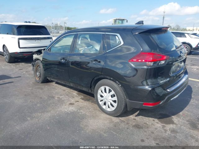 2017 NISSAN ROGUE JN8AT2MT1HW135691 Photo 2