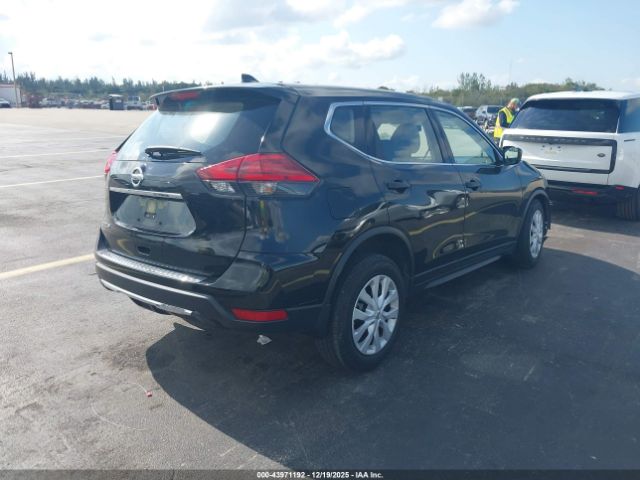 2017 NISSAN ROGUE JN8AT2MT1HW135691 Photo 3