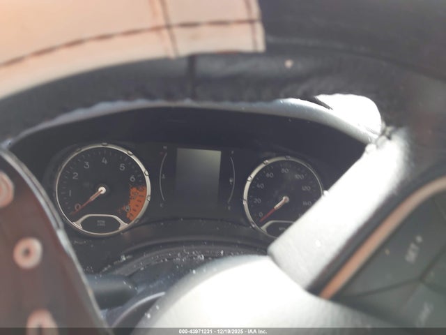 2015 JEEP RENEGADE ZACCJBBT6FPC09369 Photo 6