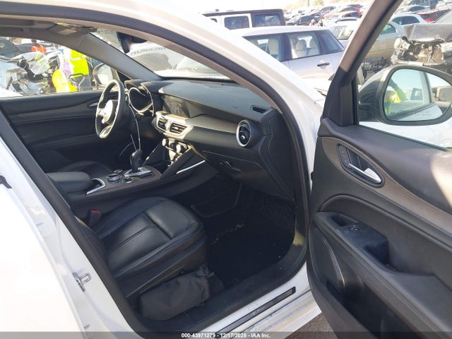Alfa Romeo Stelvio Ti Awd 2021 ZASPAKBN1M7D18195 Image 5