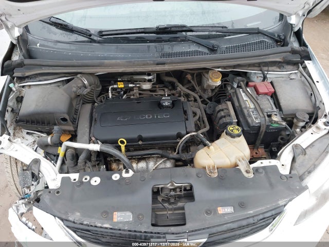 1G1JG6SG4H4169657 Chevrolet Sonic Lt Auto