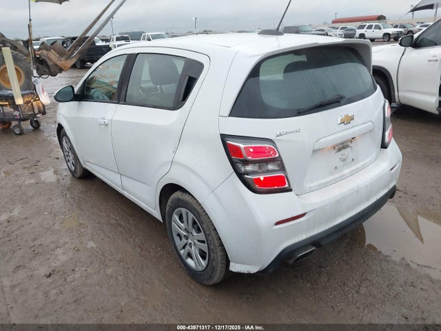 1G1JG6SG4H4169657 Chevrolet Sonic Lt Auto