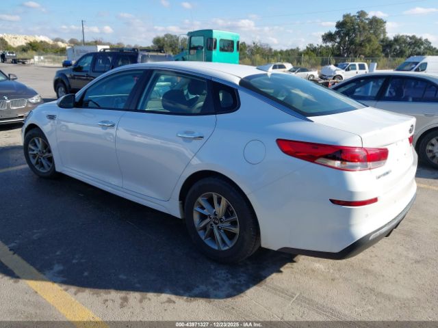2019 KIA OPTIMA 5XXGT4L33KG302659 Photo 2