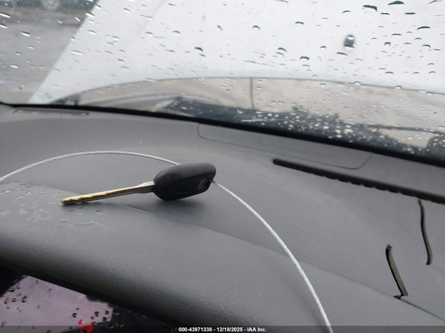 2000 MITSUBISHI GALANT 4A3AA36G9YE041567 Photo 10