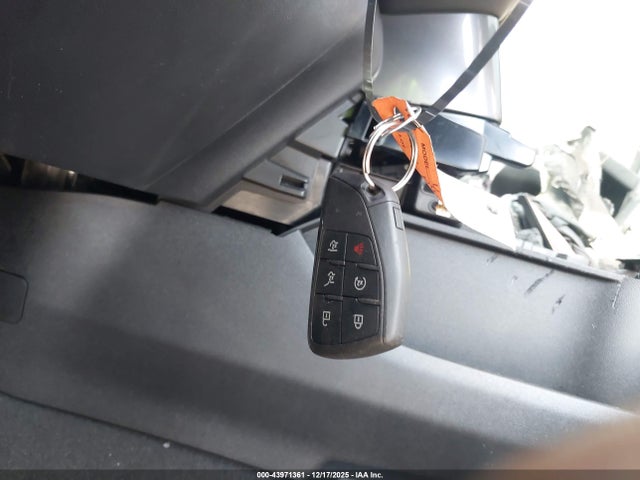 1GNSKRKD2RR136153 Chevrolet Tahoe 4wd Rst