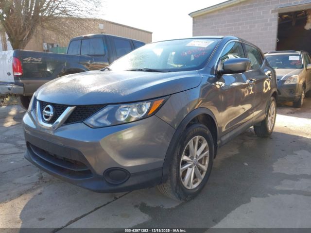 2017 NISSAN ROGUE SPORT JN1BJ1CR2HW126572 Photo 1