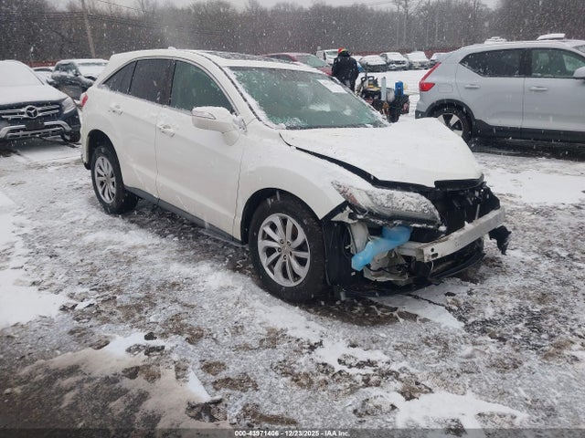 2016 ACURA RDX 5J8TB4H52GL020582 Photo 0