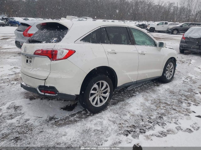 2016 ACURA RDX 5J8TB4H52GL020582 Photo 3