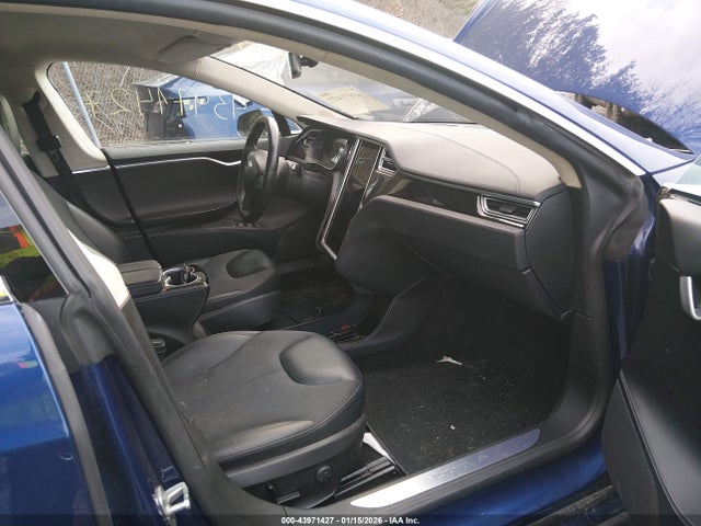 2015 TESLA MODEL S 5YJSA1E21FF115724 Photo 4