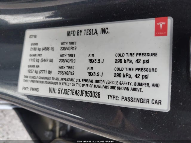2018 TESLA MODEL 3 5YJ3E1EA8JF053036 Photo 8