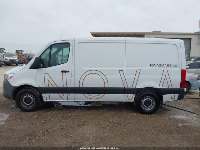 W1Y70BGY4MT064032 Mercedes-Benz Sprinter 1500 Standard Roof I4