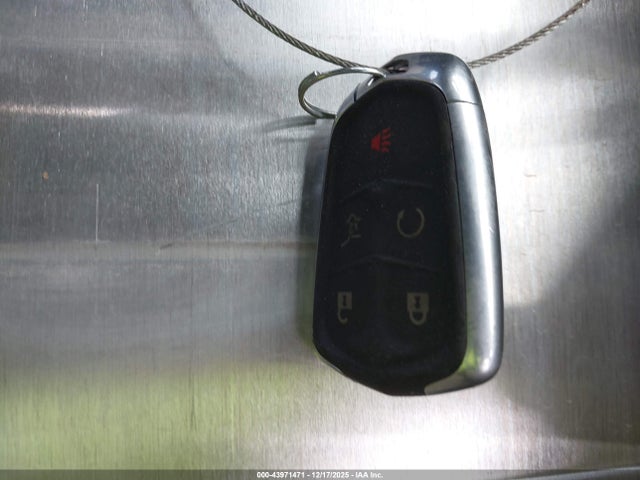 2017 CADILLAC XT5 1GYKNARS7HZ263625 Photo 10